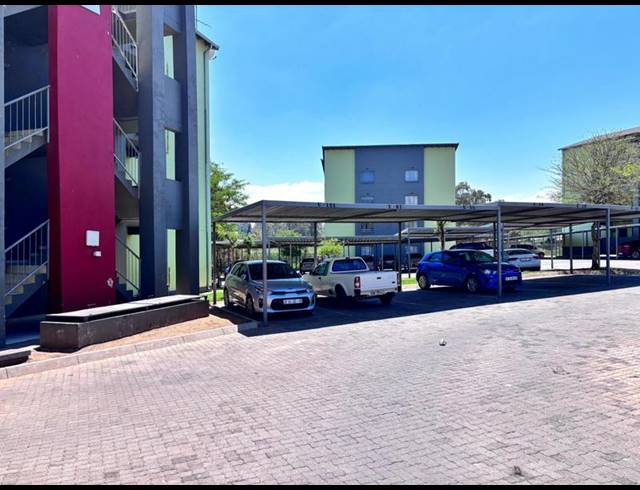 2 BEDROOM APARTMENT FOR SALE IN FLEURHOF